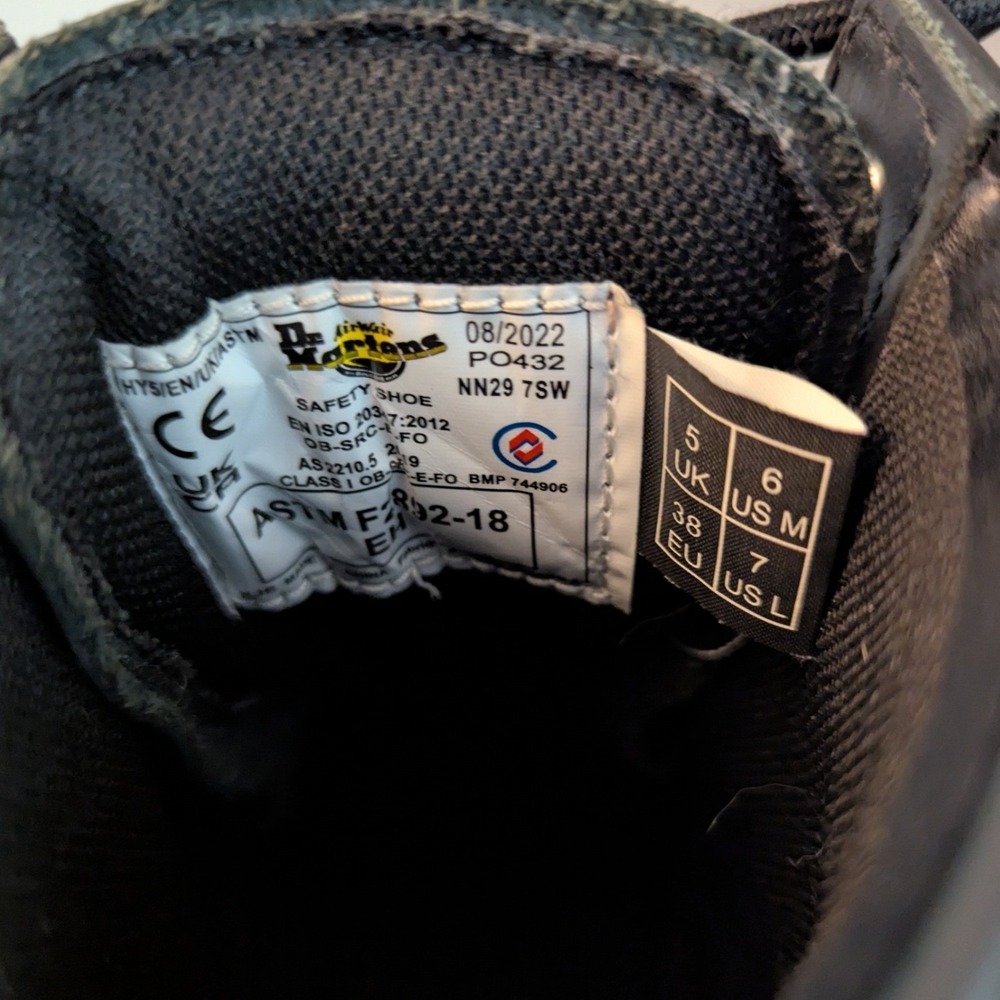 Dr. Martens Work 1460 Black Leather Slip Resistant Safety Boots US L 7 M 6 - Picture 6 of 7